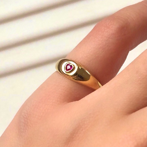 Dainty Pink Heart Stone Signet Ring, Ruby Heart - Picture 11 of 12